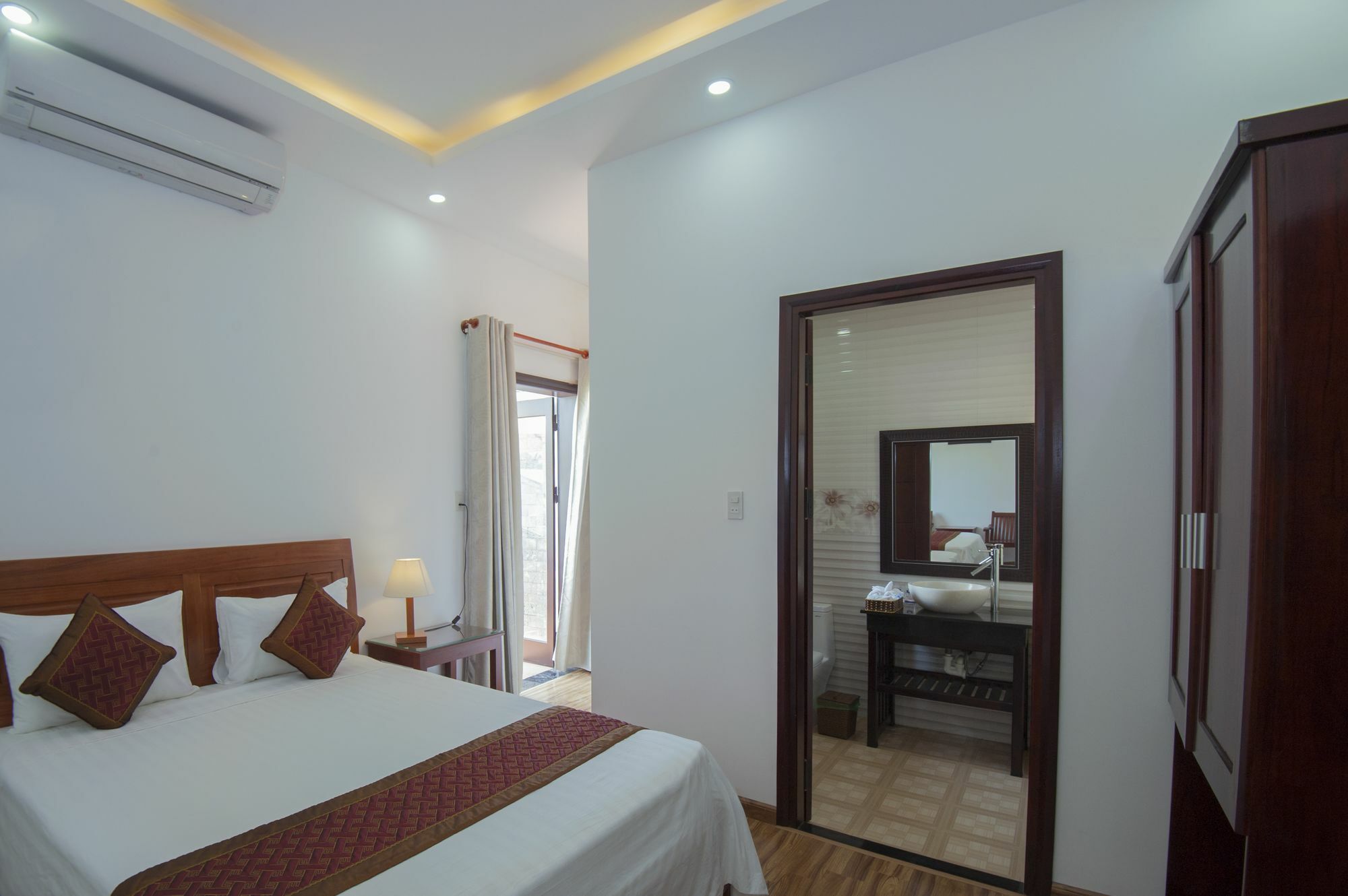 Hoi An Sun Lake Villa Экстерьер фото